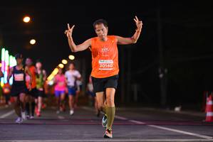 BIB: 20140
                            <button type="button" onclick="openModal(14362961)" class="btn btn-primary btn-sm float-right btn-popup" data-toggle="modal" data-target=".modal-high-quality">
                        <i class="fas fa-shopping-cart"></i> Add to Cart
                    </button>
                                            <button type="button" onclick="isThisMe(14362961, true)" class="btn btn-success btn-sm float-right btn-popup btn-isme hidden" data-toggle="tooltip" data-placement="bottom" title="นี่คือรูปของคุณใช่ไหม คลิกที่นี่เพื่อเอาเข้าอัลบั้ม">
                        <i class="fas fa-plus"></i> Add to album
                    </button>
                    <button type="button" onclick="isThisMe(14362961, false)" class="btn btn-warning btn-sm float-right btn-popup btn-isnotme hidden">
                        <i class="fas fa-ban"></i> Remove from album
                    </button>