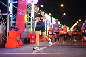 BIB: 2598, 
                            <button type="button" onclick="openModal(14380275)" class="btn btn-primary btn-sm float-right btn-popup" data-toggle="modal" data-target=".modal-high-quality">
                        <i class="fas fa-shopping-cart"></i> Add to Cart
                    </button>
                                            <button type="button" onclick="isThisMe(14380275, true)" class="btn btn-success btn-sm float-right btn-popup btn-isme hidden" data-toggle="tooltip" data-placement="bottom" title="นี่คือรูปของคุณใช่ไหม คลิกที่นี่เพื่อเอาเข้าอัลบั้ม">
                        <i class="fas fa-plus"></i> Add to album
                    </button>
                    <button type="button" onclick="isThisMe(14380275, false)" class="btn btn-warning btn-sm float-right btn-popup btn-isnotme hidden">
                        <i class="fas fa-ban"></i> Remove from album
                    </button>