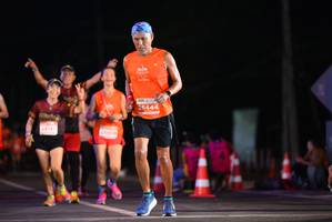 BIB: 26444, 2419
                            <button type="button" onclick="openModal(14221917)" class="btn btn-primary btn-sm float-right btn-popup" data-toggle="modal" data-target=".modal-high-quality">
                        <i class="fas fa-shopping-cart"></i> Add to Cart
                    </button>
                                            <button type="button" onclick="isThisMe(14221917, true)" class="btn btn-success btn-sm float-right btn-popup btn-isme hidden" data-toggle="tooltip" data-placement="bottom" title="นี่คือรูปของคุณใช่ไหม คลิกที่นี่เพื่อเอาเข้าอัลบั้ม">
                        <i class="fas fa-plus"></i> Add to album
                    </button>
                    <button type="button" onclick="isThisMe(14221917, false)" class="btn btn-warning btn-sm float-right btn-popup btn-isnotme hidden">
                        <i class="fas fa-ban"></i> Remove from album
                    </button>