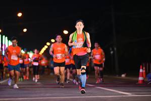 BIB: 2348
                            <button type="button" onclick="openModal(14237768)" class="btn btn-primary btn-sm float-right btn-popup" data-toggle="modal" data-target=".modal-high-quality">
                        <i class="fas fa-shopping-cart"></i> Add to Cart
                    </button>
                                            <button type="button" onclick="isThisMe(14237768, true)" class="btn btn-success btn-sm float-right btn-popup btn-isme hidden" data-toggle="tooltip" data-placement="bottom" title="นี่คือรูปของคุณใช่ไหม คลิกที่นี่เพื่อเอาเข้าอัลบั้ม">
                        <i class="fas fa-plus"></i> Add to album
                    </button>
                    <button type="button" onclick="isThisMe(14237768, false)" class="btn btn-warning btn-sm float-right btn-popup btn-isnotme hidden">
                        <i class="fas fa-ban"></i> Remove from album
                    </button>