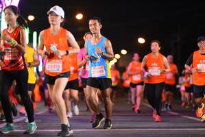 BIB: 25266, 29318, 27998, 2381, 9153
                            <button type="button" onclick="openModal(14215059)" class="btn btn-primary btn-sm float-right btn-popup" data-toggle="modal" data-target=".modal-high-quality">
                        <i class="fas fa-shopping-cart"></i> Add to Cart
                    </button>
                                            <button type="button" onclick="isThisMe(14215059, true)" class="btn btn-success btn-sm float-right btn-popup btn-isme hidden" data-toggle="tooltip" data-placement="bottom" title="นี่คือรูปของคุณใช่ไหม คลิกที่นี่เพื่อเอาเข้าอัลบั้ม">
                        <i class="fas fa-plus"></i> Add to album
                    </button>
                    <button type="button" onclick="isThisMe(14215059, false)" class="btn btn-warning btn-sm float-right btn-popup btn-isnotme hidden">
                        <i class="fas fa-ban"></i> Remove from album
                    </button>