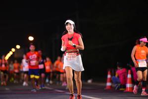 BIB: 28230
                            <button type="button" onclick="openModal(14208267)" class="btn btn-primary btn-sm float-right btn-popup" data-toggle="modal" data-target=".modal-high-quality">
                        <i class="fas fa-shopping-cart"></i> Add to Cart
                    </button>
                                            <button type="button" onclick="isThisMe(14208267, true)" class="btn btn-success btn-sm float-right btn-popup btn-isme hidden" data-toggle="tooltip" data-placement="bottom" title="นี่คือรูปของคุณใช่ไหม คลิกที่นี่เพื่อเอาเข้าอัลบั้ม">
                        <i class="fas fa-plus"></i> Add to album
                    </button>
                    <button type="button" onclick="isThisMe(14208267, false)" class="btn btn-warning btn-sm float-right btn-popup btn-isnotme hidden">
                        <i class="fas fa-ban"></i> Remove from album
                    </button>