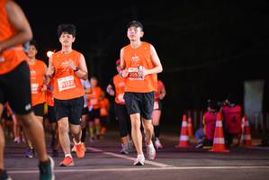 BIB: 209, 5122
                            <button type="button" onclick="openModal(14241685)" class="btn btn-primary btn-sm float-right btn-popup" data-toggle="modal" data-target=".modal-high-quality">
                        <i class="fas fa-shopping-cart"></i> Add to Cart
                    </button>
                                            <button type="button" onclick="isThisMe(14241685, true)" class="btn btn-success btn-sm float-right btn-popup btn-isme hidden" data-toggle="tooltip" data-placement="bottom" title="นี่คือรูปของคุณใช่ไหม คลิกที่นี่เพื่อเอาเข้าอัลบั้ม">
                        <i class="fas fa-plus"></i> Add to album
                    </button>
                    <button type="button" onclick="isThisMe(14241685, false)" class="btn btn-warning btn-sm float-right btn-popup btn-isnotme hidden">
                        <i class="fas fa-ban"></i> Remove from album
                    </button>