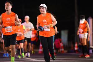 BIB: 27622, 282
                            <button type="button" onclick="openModal(14244095)" class="btn btn-primary btn-sm float-right btn-popup" data-toggle="modal" data-target=".modal-high-quality">
                        <i class="fas fa-shopping-cart"></i> Add to Cart
                    </button>
                                            <button type="button" onclick="isThisMe(14244095, true)" class="btn btn-success btn-sm float-right btn-popup btn-isme hidden" data-toggle="tooltip" data-placement="bottom" title="นี่คือรูปของคุณใช่ไหม คลิกที่นี่เพื่อเอาเข้าอัลบั้ม">
                        <i class="fas fa-plus"></i> Add to album
                    </button>
                    <button type="button" onclick="isThisMe(14244095, false)" class="btn btn-warning btn-sm float-right btn-popup btn-isnotme hidden">
                        <i class="fas fa-ban"></i> Remove from album
                    </button>