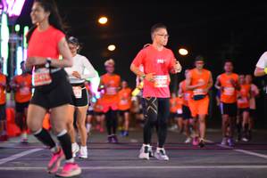 BIB: 476
                            <button type="button" onclick="openModal(14227707)" class="btn btn-primary btn-sm float-right btn-popup" data-toggle="modal" data-target=".modal-high-quality">
                        <i class="fas fa-shopping-cart"></i> Add to Cart
                    </button>
                                            <button type="button" onclick="isThisMe(14227707, true)" class="btn btn-success btn-sm float-right btn-popup btn-isme hidden" data-toggle="tooltip" data-placement="bottom" title="นี่คือรูปของคุณใช่ไหม คลิกที่นี่เพื่อเอาเข้าอัลบั้ม">
                        <i class="fas fa-plus"></i> Add to album
                    </button>
                    <button type="button" onclick="isThisMe(14227707, false)" class="btn btn-warning btn-sm float-right btn-popup btn-isnotme hidden">
                        <i class="fas fa-ban"></i> Remove from album
                    </button>