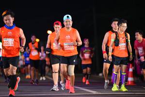 BIB: 200, 26403, 22147
                            <button type="button" onclick="openModal(14105049)" class="btn btn-primary btn-sm float-right btn-popup" data-toggle="modal" data-target=".modal-high-quality">
                        <i class="fas fa-shopping-cart"></i> Add to Cart
                    </button>
                                            <button type="button" onclick="isThisMe(14105049, true)" class="btn btn-success btn-sm float-right btn-popup btn-isme hidden" data-toggle="tooltip" data-placement="bottom" title="นี่คือรูปของคุณใช่ไหม คลิกที่นี่เพื่อเอาเข้าอัลบั้ม">
                        <i class="fas fa-plus"></i> Add to album
                    </button>
                    <button type="button" onclick="isThisMe(14105049, false)" class="btn btn-warning btn-sm float-right btn-popup btn-isnotme hidden">
                        <i class="fas fa-ban"></i> Remove from album
                    </button>