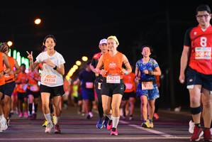 BIB: 20648, 29338, 24250, 032
                            <button type="button" onclick="openModal(14099104)" class="btn btn-primary btn-sm float-right btn-popup" data-toggle="modal" data-target=".modal-high-quality">
                        <i class="fas fa-shopping-cart"></i> Add to Cart
                    </button>
                                            <button type="button" onclick="isThisMe(14099104, true)" class="btn btn-success btn-sm float-right btn-popup btn-isme hidden" data-toggle="tooltip" data-placement="bottom" title="นี่คือรูปของคุณใช่ไหม คลิกที่นี่เพื่อเอาเข้าอัลบั้ม">
                        <i class="fas fa-plus"></i> Add to album
                    </button>
                    <button type="button" onclick="isThisMe(14099104, false)" class="btn btn-warning btn-sm float-right btn-popup btn-isnotme hidden">
                        <i class="fas fa-ban"></i> Remove from album
                    </button>