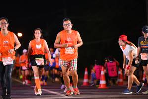 BIB: 26930, 28332, 28739, 28724
                            <button type="button" onclick="openModal(14107688)" class="btn btn-primary btn-sm float-right btn-popup" data-toggle="modal" data-target=".modal-high-quality">
                        <i class="fas fa-shopping-cart"></i> Add to Cart
                    </button>
                                            <button type="button" onclick="isThisMe(14107688, true)" class="btn btn-success btn-sm float-right btn-popup btn-isme hidden" data-toggle="tooltip" data-placement="bottom" title="นี่คือรูปของคุณใช่ไหม คลิกที่นี่เพื่อเอาเข้าอัลบั้ม">
                        <i class="fas fa-plus"></i> Add to album
                    </button>
                    <button type="button" onclick="isThisMe(14107688, false)" class="btn btn-warning btn-sm float-right btn-popup btn-isnotme hidden">
                        <i class="fas fa-ban"></i> Remove from album
                    </button>