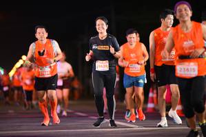 BIB: 28628, 20623, 23615, 27658, 
                            <button type="button" onclick="openModal(14088533)" class="btn btn-primary btn-sm float-right btn-popup" data-toggle="modal" data-target=".modal-high-quality">
                        <i class="fas fa-shopping-cart"></i> Add to Cart
                    </button>
                                            <button type="button" onclick="isThisMe(14088533, true)" class="btn btn-success btn-sm float-right btn-popup btn-isme hidden" data-toggle="tooltip" data-placement="bottom" title="นี่คือรูปของคุณใช่ไหม คลิกที่นี่เพื่อเอาเข้าอัลบั้ม">
                        <i class="fas fa-plus"></i> Add to album
                    </button>
                    <button type="button" onclick="isThisMe(14088533, false)" class="btn btn-warning btn-sm float-right btn-popup btn-isnotme hidden">
                        <i class="fas fa-ban"></i> Remove from album
                    </button>