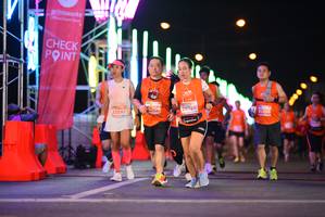BIB: 6206, 28726, 22597
                            <button type="button" onclick="openModal(14021641)" class="btn btn-primary btn-sm float-right btn-popup" data-toggle="modal" data-target=".modal-high-quality">
                        <i class="fas fa-shopping-cart"></i> Add to Cart
                    </button>
                                            <button type="button" onclick="isThisMe(14021641, true)" class="btn btn-success btn-sm float-right btn-popup btn-isme hidden" data-toggle="tooltip" data-placement="bottom" title="นี่คือรูปของคุณใช่ไหม คลิกที่นี่เพื่อเอาเข้าอัลบั้ม">
                        <i class="fas fa-plus"></i> Add to album
                    </button>
                    <button type="button" onclick="isThisMe(14021641, false)" class="btn btn-warning btn-sm float-right btn-popup btn-isnotme hidden">
                        <i class="fas fa-ban"></i> Remove from album
                    </button>