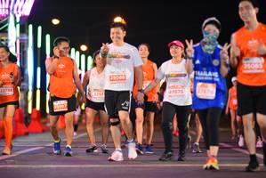 BIB: 285, 25086, 22781, 2293, 27875, 26967
                            <button type="button" onclick="openModal(14041912)" class="btn btn-primary btn-sm float-right btn-popup" data-toggle="modal" data-target=".modal-high-quality">
                        <i class="fas fa-shopping-cart"></i> Add to Cart
                    </button>
                                            <button type="button" onclick="isThisMe(14041912, true)" class="btn btn-success btn-sm float-right btn-popup btn-isme hidden" data-toggle="tooltip" data-placement="bottom" title="นี่คือรูปของคุณใช่ไหม คลิกที่นี่เพื่อเอาเข้าอัลบั้ม">
                        <i class="fas fa-plus"></i> Add to album
                    </button>
                    <button type="button" onclick="isThisMe(14041912, false)" class="btn btn-warning btn-sm float-right btn-popup btn-isnotme hidden">
                        <i class="fas fa-ban"></i> Remove from album
                    </button>