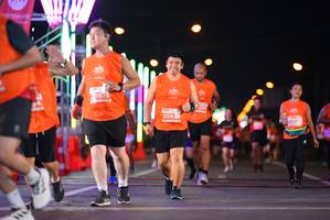 BIB: 0578, 20430
                            <button type="button" onclick="openModal(14020473)" class="btn btn-primary btn-sm float-right btn-popup" data-toggle="modal" data-target=".modal-high-quality">
                        <i class="fas fa-shopping-cart"></i> Add to Cart
                    </button>
                                            <button type="button" onclick="isThisMe(14020473, true)" class="btn btn-success btn-sm float-right btn-popup btn-isme hidden" data-toggle="tooltip" data-placement="bottom" title="นี่คือรูปของคุณใช่ไหม คลิกที่นี่เพื่อเอาเข้าอัลบั้ม">
                        <i class="fas fa-plus"></i> Add to album
                    </button>
                    <button type="button" onclick="isThisMe(14020473, false)" class="btn btn-warning btn-sm float-right btn-popup btn-isnotme hidden">
                        <i class="fas fa-ban"></i> Remove from album
                    </button>