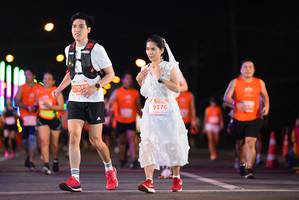 BIB: 270, 9370
                            <button type="button" onclick="openModal(14012907)" class="btn btn-primary btn-sm float-right btn-popup" data-toggle="modal" data-target=".modal-high-quality">
                        <i class="fas fa-shopping-cart"></i> Add to Cart
                    </button>
                                            <button type="button" onclick="isThisMe(14012907, true)" class="btn btn-success btn-sm float-right btn-popup btn-isme hidden" data-toggle="tooltip" data-placement="bottom" title="นี่คือรูปของคุณใช่ไหม คลิกที่นี่เพื่อเอาเข้าอัลบั้ม">
                        <i class="fas fa-plus"></i> Add to album
                    </button>
                    <button type="button" onclick="isThisMe(14012907, false)" class="btn btn-warning btn-sm float-right btn-popup btn-isnotme hidden">
                        <i class="fas fa-ban"></i> Remove from album
                    </button>