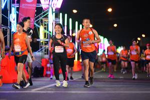 BIB: 252, 934, 22968
                            <button type="button" onclick="openModal(14031958)" class="btn btn-primary btn-sm float-right btn-popup" data-toggle="modal" data-target=".modal-high-quality">
                        <i class="fas fa-shopping-cart"></i> Add to Cart
                    </button>
                                            <button type="button" onclick="isThisMe(14031958, true)" class="btn btn-success btn-sm float-right btn-popup btn-isme hidden" data-toggle="tooltip" data-placement="bottom" title="นี่คือรูปของคุณใช่ไหม คลิกที่นี่เพื่อเอาเข้าอัลบั้ม">
                        <i class="fas fa-plus"></i> Add to album
                    </button>
                    <button type="button" onclick="isThisMe(14031958, false)" class="btn btn-warning btn-sm float-right btn-popup btn-isnotme hidden">
                        <i class="fas fa-ban"></i> Remove from album
                    </button>