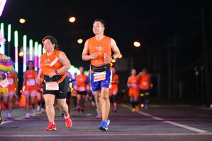 BIB: 288, 29221, 26884
                            <button type="button" onclick="openModal(14045270)" class="btn btn-primary btn-sm float-right btn-popup" data-toggle="modal" data-target=".modal-high-quality">
                        <i class="fas fa-shopping-cart"></i> Add to Cart
                    </button>
                                            <button type="button" onclick="isThisMe(14045270, true)" class="btn btn-success btn-sm float-right btn-popup btn-isme hidden" data-toggle="tooltip" data-placement="bottom" title="นี่คือรูปของคุณใช่ไหม คลิกที่นี่เพื่อเอาเข้าอัลบั้ม">
                        <i class="fas fa-plus"></i> Add to album
                    </button>
                    <button type="button" onclick="isThisMe(14045270, false)" class="btn btn-warning btn-sm float-right btn-popup btn-isnotme hidden">
                        <i class="fas fa-ban"></i> Remove from album
                    </button>
