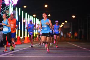 BIB: 161, 1540, 0872
                            <button type="button" onclick="openModal(13812262)" class="btn btn-primary btn-sm float-right btn-popup" data-toggle="modal" data-target=".modal-high-quality">
                        <i class="fas fa-shopping-cart"></i> Add to Cart
                    </button>
                                            <button type="button" onclick="isThisMe(13812262, true)" class="btn btn-success btn-sm float-right btn-popup btn-isme hidden" data-toggle="tooltip" data-placement="bottom" title="นี่คือรูปของคุณใช่ไหม คลิกที่นี่เพื่อเอาเข้าอัลบั้ม">
                        <i class="fas fa-plus"></i> Add to album
                    </button>
                    <button type="button" onclick="isThisMe(13812262, false)" class="btn btn-warning btn-sm float-right btn-popup btn-isnotme hidden">
                        <i class="fas fa-ban"></i> Remove from album
                    </button>