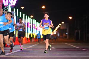 BIB: 092, 10306
                            <button type="button" onclick="openModal(13824538)" class="btn btn-primary btn-sm float-right btn-popup" data-toggle="modal" data-target=".modal-high-quality">
                        <i class="fas fa-shopping-cart"></i> Add to Cart
                    </button>
                                            <button type="button" onclick="isThisMe(13824538, true)" class="btn btn-success btn-sm float-right btn-popup btn-isme hidden" data-toggle="tooltip" data-placement="bottom" title="นี่คือรูปของคุณใช่ไหม คลิกที่นี่เพื่อเอาเข้าอัลบั้ม">
                        <i class="fas fa-plus"></i> Add to album
                    </button>
                    <button type="button" onclick="isThisMe(13824538, false)" class="btn btn-warning btn-sm float-right btn-popup btn-isnotme hidden">
                        <i class="fas fa-ban"></i> Remove from album
                    </button>