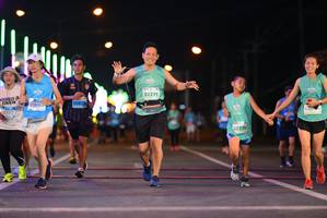BIB: 52271, 1062, 1772, 52270
                            <button type="button" onclick="openModal(13782053)" class="btn btn-primary btn-sm float-right btn-popup" data-toggle="modal" data-target=".modal-high-quality">
                        <i class="fas fa-shopping-cart"></i> Add to Cart
                    </button>
                                            <button type="button" onclick="isThisMe(13782053, true)" class="btn btn-success btn-sm float-right btn-popup btn-isme hidden" data-toggle="tooltip" data-placement="bottom" title="นี่คือรูปของคุณใช่ไหม คลิกที่นี่เพื่อเอาเข้าอัลบั้ม">
                        <i class="fas fa-plus"></i> Add to album
                    </button>
                    <button type="button" onclick="isThisMe(13782053, false)" class="btn btn-warning btn-sm float-right btn-popup btn-isnotme hidden">
                        <i class="fas fa-ban"></i> Remove from album
                    </button>