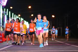 BIB: 14303, 95310
                            <button type="button" onclick="openModal(13770006)" class="btn btn-primary btn-sm float-right btn-popup" data-toggle="modal" data-target=".modal-high-quality">
                        <i class="fas fa-shopping-cart"></i> Add to Cart
                    </button>
                                            <button type="button" onclick="isThisMe(13770006, true)" class="btn btn-success btn-sm float-right btn-popup btn-isme hidden" data-toggle="tooltip" data-placement="bottom" title="นี่คือรูปของคุณใช่ไหม คลิกที่นี่เพื่อเอาเข้าอัลบั้ม">
                        <i class="fas fa-plus"></i> Add to album
                    </button>
                    <button type="button" onclick="isThisMe(13770006, false)" class="btn btn-warning btn-sm float-right btn-popup btn-isnotme hidden">
                        <i class="fas fa-ban"></i> Remove from album
                    </button>