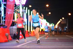 BIB: 14242, 096
                            <button type="button" onclick="openModal(13775259)" class="btn btn-primary btn-sm float-right btn-popup" data-toggle="modal" data-target=".modal-high-quality">
                        <i class="fas fa-shopping-cart"></i> Add to Cart
                    </button>
                                            <button type="button" onclick="isThisMe(13775259, true)" class="btn btn-success btn-sm float-right btn-popup btn-isme hidden" data-toggle="tooltip" data-placement="bottom" title="นี่คือรูปของคุณใช่ไหม คลิกที่นี่เพื่อเอาเข้าอัลบั้ม">
                        <i class="fas fa-plus"></i> Add to album
                    </button>
                    <button type="button" onclick="isThisMe(13775259, false)" class="btn btn-warning btn-sm float-right btn-popup btn-isnotme hidden">
                        <i class="fas fa-ban"></i> Remove from album
                    </button>