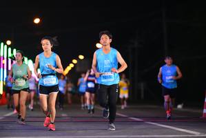 BIB: 622, 11056, 10531
                            <button type="button" onclick="openModal(13778941)" class="btn btn-primary btn-sm float-right btn-popup" data-toggle="modal" data-target=".modal-high-quality">
                        <i class="fas fa-shopping-cart"></i> Add to Cart
                    </button>
                                            <button type="button" onclick="isThisMe(13778941, true)" class="btn btn-success btn-sm float-right btn-popup btn-isme hidden" data-toggle="tooltip" data-placement="bottom" title="นี่คือรูปของคุณใช่ไหม คลิกที่นี่เพื่อเอาเข้าอัลบั้ม">
                        <i class="fas fa-plus"></i> Add to album
                    </button>
                    <button type="button" onclick="isThisMe(13778941, false)" class="btn btn-warning btn-sm float-right btn-popup btn-isnotme hidden">
                        <i class="fas fa-ban"></i> Remove from album
                    </button>