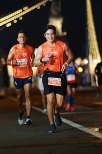 BIB: 2534, 76218
                            <button type="button" onclick="openModal(14289096)" class="btn btn-primary btn-sm float-right btn-popup" data-toggle="modal" data-target=".modal-high-quality">
                        <i class="fas fa-shopping-cart"></i> Add to Cart
                    </button>
                                            <button type="button" onclick="isThisMe(14289096, true)" class="btn btn-success btn-sm float-right btn-popup btn-isme hidden" data-toggle="tooltip" data-placement="bottom" title="นี่คือรูปของคุณใช่ไหม คลิกที่นี่เพื่อเอาเข้าอัลบั้ม">
                        <i class="fas fa-plus"></i> Add to album
                    </button>
                    <button type="button" onclick="isThisMe(14289096, false)" class="btn btn-warning btn-sm float-right btn-popup btn-isnotme hidden">
                        <i class="fas fa-ban"></i> Remove from album
                    </button>