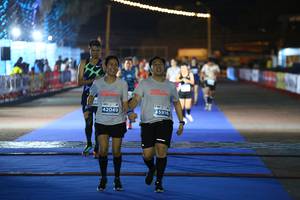 BIB: 45916, 42049
                            <button type="button" onclick="openModal(15353754)" class="btn btn-primary btn-sm float-right btn-popup" data-toggle="modal" data-target=".modal-high-quality">
                        <i class="fas fa-shopping-cart"></i> Add to Cart
                    </button>
                                            <button type="button" onclick="isThisMe(15353754, true)" class="btn btn-success btn-sm float-right btn-popup btn-isme hidden" data-toggle="tooltip" data-placement="bottom" title="นี่คือรูปของคุณใช่ไหม คลิกที่นี่เพื่อเอาเข้าอัลบั้ม">
                        <i class="fas fa-plus"></i> Add to album
                    </button>
                    <button type="button" onclick="isThisMe(15353754, false)" class="btn btn-warning btn-sm float-right btn-popup btn-isnotme hidden">
                        <i class="fas fa-ban"></i> Remove from album
                    </button>