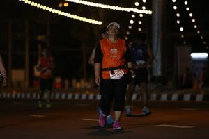BIB: 28106
                            <button type="button" onclick="openModal(14250271)" class="btn btn-primary btn-sm float-right btn-popup" data-toggle="modal" data-target=".modal-high-quality">
                        <i class="fas fa-shopping-cart"></i> Add to Cart
                    </button>
                                            <button type="button" onclick="isThisMe(14250271, true)" class="btn btn-success btn-sm float-right btn-popup btn-isme hidden" data-toggle="tooltip" data-placement="bottom" title="นี่คือรูปของคุณใช่ไหม คลิกที่นี่เพื่อเอาเข้าอัลบั้ม">
                        <i class="fas fa-plus"></i> Add to album
                    </button>
                    <button type="button" onclick="isThisMe(14250271, false)" class="btn btn-warning btn-sm float-right btn-popup btn-isnotme hidden">
                        <i class="fas fa-ban"></i> Remove from album
                    </button>