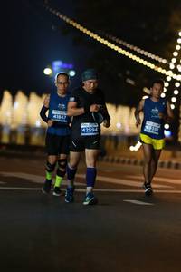 BIB: 41847, 0351, 42594
                            <button type="button" onclick="openModal(14999494)" class="btn btn-primary btn-sm float-right btn-popup" data-toggle="modal" data-target=".modal-high-quality">
                        <i class="fas fa-shopping-cart"></i> Add to Cart
                    </button>
                                            <button type="button" onclick="isThisMe(14999494, true)" class="btn btn-success btn-sm float-right btn-popup btn-isme hidden" data-toggle="tooltip" data-placement="bottom" title="นี่คือรูปของคุณใช่ไหม คลิกที่นี่เพื่อเอาเข้าอัลบั้ม">
                        <i class="fas fa-plus"></i> Add to album
                    </button>
                    <button type="button" onclick="isThisMe(14999494, false)" class="btn btn-warning btn-sm float-right btn-popup btn-isnotme hidden">
                        <i class="fas fa-ban"></i> Remove from album
                    </button>