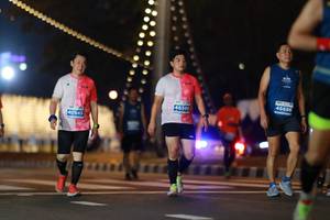 BIB: 46686, 4659, 40545
                            <button type="button" onclick="openModal(14758204)" class="btn btn-primary btn-sm float-right btn-popup" data-toggle="modal" data-target=".modal-high-quality">
                        <i class="fas fa-shopping-cart"></i> Add to Cart
                    </button>
                                            <button type="button" onclick="isThisMe(14758204, true)" class="btn btn-success btn-sm float-right btn-popup btn-isme hidden" data-toggle="tooltip" data-placement="bottom" title="นี่คือรูปของคุณใช่ไหม คลิกที่นี่เพื่อเอาเข้าอัลบั้ม">
                        <i class="fas fa-plus"></i> Add to album
                    </button>
                    <button type="button" onclick="isThisMe(14758204, false)" class="btn btn-warning btn-sm float-right btn-popup btn-isnotme hidden">
                        <i class="fas fa-ban"></i> Remove from album
                    </button>