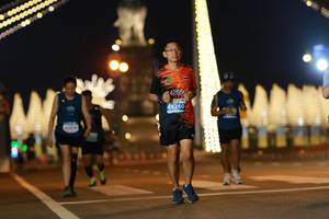 BIB: 42195, 45250
                            <button type="button" onclick="openModal(15001664)" class="btn btn-primary btn-sm float-right btn-popup" data-toggle="modal" data-target=".modal-high-quality">
                        <i class="fas fa-shopping-cart"></i> Add to Cart
                    </button>
                                            <button type="button" onclick="isThisMe(15001664, true)" class="btn btn-success btn-sm float-right btn-popup btn-isme hidden" data-toggle="tooltip" data-placement="bottom" title="นี่คือรูปของคุณใช่ไหม คลิกที่นี่เพื่อเอาเข้าอัลบั้ม">
                        <i class="fas fa-plus"></i> Add to album
                    </button>
                    <button type="button" onclick="isThisMe(15001664, false)" class="btn btn-warning btn-sm float-right btn-popup btn-isnotme hidden">
                        <i class="fas fa-ban"></i> Remove from album
                    </button>