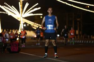 BIB: 171, 131
                            <button type="button" onclick="openModal(14250143)" class="btn btn-primary btn-sm float-right btn-popup" data-toggle="modal" data-target=".modal-high-quality">
                        <i class="fas fa-shopping-cart"></i> Add to Cart
                    </button>
                                            <button type="button" onclick="isThisMe(14250143, true)" class="btn btn-success btn-sm float-right btn-popup btn-isme hidden" data-toggle="tooltip" data-placement="bottom" title="นี่คือรูปของคุณใช่ไหม คลิกที่นี่เพื่อเอาเข้าอัลบั้ม">
                        <i class="fas fa-plus"></i> Add to album
                    </button>
                    <button type="button" onclick="isThisMe(14250143, false)" class="btn btn-warning btn-sm float-right btn-popup btn-isnotme hidden">
                        <i class="fas fa-ban"></i> Remove from album
                    </button>