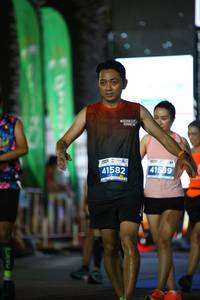 BIB: 41582, 41589
                            <button type="button" onclick="openModal(15351617)" class="btn btn-primary btn-sm float-right btn-popup" data-toggle="modal" data-target=".modal-high-quality">
                        <i class="fas fa-shopping-cart"></i> Add to Cart
                    </button>
                                            <button type="button" onclick="isThisMe(15351617, true)" class="btn btn-success btn-sm float-right btn-popup btn-isme hidden" data-toggle="tooltip" data-placement="bottom" title="นี่คือรูปของคุณใช่ไหม คลิกที่นี่เพื่อเอาเข้าอัลบั้ม">
                        <i class="fas fa-plus"></i> Add to album
                    </button>
                    <button type="button" onclick="isThisMe(15351617, false)" class="btn btn-warning btn-sm float-right btn-popup btn-isnotme hidden">
                        <i class="fas fa-ban"></i> Remove from album
                    </button>