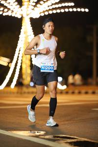 BIB: 41200
                            <button type="button" onclick="openModal(14741203)" class="btn btn-primary btn-sm float-right btn-popup" data-toggle="modal" data-target=".modal-high-quality">
                        <i class="fas fa-shopping-cart"></i> Add to Cart
                    </button>
                                            <button type="button" onclick="isThisMe(14741203, true)" class="btn btn-success btn-sm float-right btn-popup btn-isme hidden" data-toggle="tooltip" data-placement="bottom" title="นี่คือรูปของคุณใช่ไหม คลิกที่นี่เพื่อเอาเข้าอัลบั้ม">
                        <i class="fas fa-plus"></i> Add to album
                    </button>
                    <button type="button" onclick="isThisMe(14741203, false)" class="btn btn-warning btn-sm float-right btn-popup btn-isnotme hidden">
                        <i class="fas fa-ban"></i> Remove from album
                    </button>