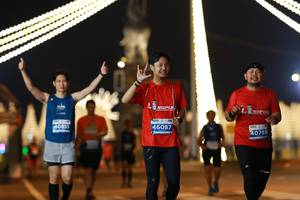 BIB: 40851, 46087, 40765
                            <button type="button" onclick="openModal(14756131)" class="btn btn-primary btn-sm float-right btn-popup" data-toggle="modal" data-target=".modal-high-quality">
                        <i class="fas fa-shopping-cart"></i> Add to Cart
                    </button>
                                            <button type="button" onclick="isThisMe(14756131, true)" class="btn btn-success btn-sm float-right btn-popup btn-isme hidden" data-toggle="tooltip" data-placement="bottom" title="นี่คือรูปของคุณใช่ไหม คลิกที่นี่เพื่อเอาเข้าอัลบั้ม">
                        <i class="fas fa-plus"></i> Add to album
                    </button>
                    <button type="button" onclick="isThisMe(14756131, false)" class="btn btn-warning btn-sm float-right btn-popup btn-isnotme hidden">
                        <i class="fas fa-ban"></i> Remove from album
                    </button>