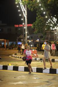 BIB: 660
                            <button type="button" onclick="openModal(14514293)" class="btn btn-primary btn-sm float-right btn-popup" data-toggle="modal" data-target=".modal-high-quality">
                        <i class="fas fa-shopping-cart"></i> Add to Cart
                    </button>
                                            <button type="button" onclick="isThisMe(14514293, true)" class="btn btn-success btn-sm float-right btn-popup btn-isme hidden" data-toggle="tooltip" data-placement="bottom" title="นี่คือรูปของคุณใช่ไหม คลิกที่นี่เพื่อเอาเข้าอัลบั้ม">
                        <i class="fas fa-plus"></i> Add to album
                    </button>
                    <button type="button" onclick="isThisMe(14514293, false)" class="btn btn-warning btn-sm float-right btn-popup btn-isnotme hidden">
                        <i class="fas fa-ban"></i> Remove from album
                    </button>