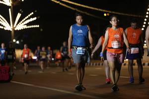 BIB: 22590, 5572, 884
                            <button type="button" onclick="openModal(14250708)" class="btn btn-primary btn-sm float-right btn-popup" data-toggle="modal" data-target=".modal-high-quality">
                        <i class="fas fa-shopping-cart"></i> Add to Cart
                    </button>
                                            <button type="button" onclick="isThisMe(14250708, true)" class="btn btn-success btn-sm float-right btn-popup btn-isme hidden" data-toggle="tooltip" data-placement="bottom" title="นี่คือรูปของคุณใช่ไหม คลิกที่นี่เพื่อเอาเข้าอัลบั้ม">
                        <i class="fas fa-plus"></i> Add to album
                    </button>
                    <button type="button" onclick="isThisMe(14250708, false)" class="btn btn-warning btn-sm float-right btn-popup btn-isnotme hidden">
                        <i class="fas fa-ban"></i> Remove from album
                    </button>