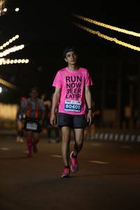 BIB: 80401
                            <button type="button" onclick="openModal(14777992)" class="btn btn-primary btn-sm float-right btn-popup" data-toggle="modal" data-target=".modal-high-quality">
                        <i class="fas fa-shopping-cart"></i> Add to Cart
                    </button>
                                            <button type="button" onclick="isThisMe(14777992, true)" class="btn btn-success btn-sm float-right btn-popup btn-isme hidden" data-toggle="tooltip" data-placement="bottom" title="นี่คือรูปของคุณใช่ไหม คลิกที่นี่เพื่อเอาเข้าอัลบั้ม">
                        <i class="fas fa-plus"></i> Add to album
                    </button>
                    <button type="button" onclick="isThisMe(14777992, false)" class="btn btn-warning btn-sm float-right btn-popup btn-isnotme hidden">
                        <i class="fas fa-ban"></i> Remove from album
                    </button>