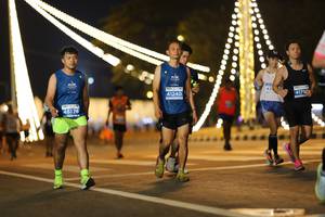 BIB: 4179, 41240, 46376
                            <button type="button" onclick="openModal(14740663)" class="btn btn-primary btn-sm float-right btn-popup" data-toggle="modal" data-target=".modal-high-quality">
                        <i class="fas fa-shopping-cart"></i> Add to Cart
                    </button>
                                            <button type="button" onclick="isThisMe(14740663, true)" class="btn btn-success btn-sm float-right btn-popup btn-isme hidden" data-toggle="tooltip" data-placement="bottom" title="นี่คือรูปของคุณใช่ไหม คลิกที่นี่เพื่อเอาเข้าอัลบั้ม">
                        <i class="fas fa-plus"></i> Add to album
                    </button>
                    <button type="button" onclick="isThisMe(14740663, false)" class="btn btn-warning btn-sm float-right btn-popup btn-isnotme hidden">
                        <i class="fas fa-ban"></i> Remove from album
                    </button>