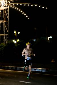 BIB: 41093
                            <button type="button" onclick="openModal(14611685)" class="btn btn-primary btn-sm float-right btn-popup" data-toggle="modal" data-target=".modal-high-quality">
                        <i class="fas fa-shopping-cart"></i> Add to Cart
                    </button>
                                            <button type="button" onclick="isThisMe(14611685, true)" class="btn btn-success btn-sm float-right btn-popup btn-isme hidden" data-toggle="tooltip" data-placement="bottom" title="นี่คือรูปของคุณใช่ไหม คลิกที่นี่เพื่อเอาเข้าอัลบั้ม">
                        <i class="fas fa-plus"></i> Add to album
                    </button>
                    <button type="button" onclick="isThisMe(14611685, false)" class="btn btn-warning btn-sm float-right btn-popup btn-isnotme hidden">
                        <i class="fas fa-ban"></i> Remove from album
                    </button>