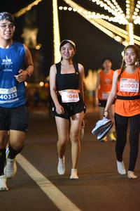 BIB: 28003, 40353, 046
                            <button type="button" onclick="openModal(14944817)" class="btn btn-primary btn-sm float-right btn-popup" data-toggle="modal" data-target=".modal-high-quality">
                        <i class="fas fa-shopping-cart"></i> Add to Cart
                    </button>
                                            <button type="button" onclick="isThisMe(14944817, true)" class="btn btn-success btn-sm float-right btn-popup btn-isme hidden" data-toggle="tooltip" data-placement="bottom" title="นี่คือรูปของคุณใช่ไหม คลิกที่นี่เพื่อเอาเข้าอัลบั้ม">
                        <i class="fas fa-plus"></i> Add to album
                    </button>
                    <button type="button" onclick="isThisMe(14944817, false)" class="btn btn-warning btn-sm float-right btn-popup btn-isnotme hidden">
                        <i class="fas fa-ban"></i> Remove from album
                    </button>
