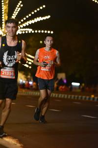 BIB: 480
                            <button type="button" onclick="openModal(13896012)" class="btn btn-primary btn-sm float-right btn-popup" data-toggle="modal" data-target=".modal-high-quality">
                        <i class="fas fa-shopping-cart"></i> Add to Cart
                    </button>
                                            <button type="button" onclick="isThisMe(13896012, true)" class="btn btn-success btn-sm float-right btn-popup btn-isme hidden" data-toggle="tooltip" data-placement="bottom" title="นี่คือรูปของคุณใช่ไหม คลิกที่นี่เพื่อเอาเข้าอัลบั้ม">
                        <i class="fas fa-plus"></i> Add to album
                    </button>
                    <button type="button" onclick="isThisMe(13896012, false)" class="btn btn-warning btn-sm float-right btn-popup btn-isnotme hidden">
                        <i class="fas fa-ban"></i> Remove from album
                    </button>