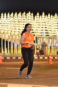 BIB: 200
                            <button type="button" onclick="openModal(13999316)" class="btn btn-primary btn-sm float-right btn-popup" data-toggle="modal" data-target=".modal-high-quality">
                        <i class="fas fa-shopping-cart"></i> Add to Cart
                    </button>
                                            <button type="button" onclick="isThisMe(13999316, true)" class="btn btn-success btn-sm float-right btn-popup btn-isme hidden" data-toggle="tooltip" data-placement="bottom" title="นี่คือรูปของคุณใช่ไหม คลิกที่นี่เพื่อเอาเข้าอัลบั้ม">
                        <i class="fas fa-plus"></i> Add to album
                    </button>
                    <button type="button" onclick="isThisMe(13999316, false)" class="btn btn-warning btn-sm float-right btn-popup btn-isnotme hidden">
                        <i class="fas fa-ban"></i> Remove from album
                    </button>