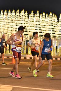 BIB: 239, 41824, 43239
                            <button type="button" onclick="openModal(14133082)" class="btn btn-primary btn-sm float-right btn-popup" data-toggle="modal" data-target=".modal-high-quality">
                        <i class="fas fa-shopping-cart"></i> Add to Cart
                    </button>
                                            <button type="button" onclick="isThisMe(14133082, true)" class="btn btn-success btn-sm float-right btn-popup btn-isme hidden" data-toggle="tooltip" data-placement="bottom" title="นี่คือรูปของคุณใช่ไหม คลิกที่นี่เพื่อเอาเข้าอัลบั้ม">
                        <i class="fas fa-plus"></i> Add to album
                    </button>
                    <button type="button" onclick="isThisMe(14133082, false)" class="btn btn-warning btn-sm float-right btn-popup btn-isnotme hidden">
                        <i class="fas fa-ban"></i> Remove from album
                    </button>