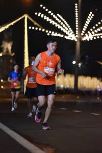 BIB: 41975, 110
                            <button type="button" onclick="openModal(13893543)" class="btn btn-primary btn-sm float-right btn-popup" data-toggle="modal" data-target=".modal-high-quality">
                        <i class="fas fa-shopping-cart"></i> Add to Cart
                    </button>
                                            <button type="button" onclick="isThisMe(13893543, true)" class="btn btn-success btn-sm float-right btn-popup btn-isme hidden" data-toggle="tooltip" data-placement="bottom" title="นี่คือรูปของคุณใช่ไหม คลิกที่นี่เพื่อเอาเข้าอัลบั้ม">
                        <i class="fas fa-plus"></i> Add to album
                    </button>
                    <button type="button" onclick="isThisMe(13893543, false)" class="btn btn-warning btn-sm float-right btn-popup btn-isnotme hidden">
                        <i class="fas fa-ban"></i> Remove from album
                    </button>