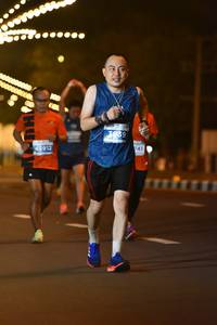 BIB: 28300
                            <button type="button" onclick="openModal(14886428)" class="btn btn-primary btn-sm float-right btn-popup" data-toggle="modal" data-target=".modal-high-quality">
                        <i class="fas fa-shopping-cart"></i> Add to Cart
                    </button>
                                            <button type="button" onclick="isThisMe(14886428, true)" class="btn btn-success btn-sm float-right btn-popup btn-isme hidden" data-toggle="tooltip" data-placement="bottom" title="นี่คือรูปของคุณใช่ไหม คลิกที่นี่เพื่อเอาเข้าอัลบั้ม">
                        <i class="fas fa-plus"></i> Add to album
                    </button>
                    <button type="button" onclick="isThisMe(14886428, false)" class="btn btn-warning btn-sm float-right btn-popup btn-isnotme hidden">
                        <i class="fas fa-ban"></i> Remove from album
                    </button>