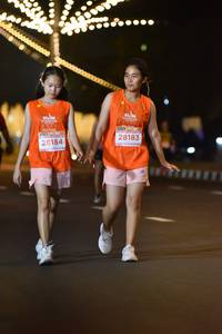 BIB: 28183, 28184
                            <button type="button" onclick="openModal(14958601)" class="btn btn-primary btn-sm float-right btn-popup" data-toggle="modal" data-target=".modal-high-quality">
                        <i class="fas fa-shopping-cart"></i> Add to Cart
                    </button>
                                            <button type="button" onclick="isThisMe(14958601, true)" class="btn btn-success btn-sm float-right btn-popup btn-isme hidden" data-toggle="tooltip" data-placement="bottom" title="นี่คือรูปของคุณใช่ไหม คลิกที่นี่เพื่อเอาเข้าอัลบั้ม">
                        <i class="fas fa-plus"></i> Add to album
                    </button>
                    <button type="button" onclick="isThisMe(14958601, false)" class="btn btn-warning btn-sm float-right btn-popup btn-isnotme hidden">
                        <i class="fas fa-ban"></i> Remove from album
                    </button>