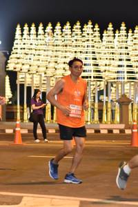 BIB: 406
                            <button type="button" onclick="openModal(14041006)" class="btn btn-primary btn-sm float-right btn-popup" data-toggle="modal" data-target=".modal-high-quality">
                        <i class="fas fa-shopping-cart"></i> Add to Cart
                    </button>
                                            <button type="button" onclick="isThisMe(14041006, true)" class="btn btn-success btn-sm float-right btn-popup btn-isme hidden" data-toggle="tooltip" data-placement="bottom" title="นี่คือรูปของคุณใช่ไหม คลิกที่นี่เพื่อเอาเข้าอัลบั้ม">
                        <i class="fas fa-plus"></i> Add to album
                    </button>
                    <button type="button" onclick="isThisMe(14041006, false)" class="btn btn-warning btn-sm float-right btn-popup btn-isnotme hidden">
                        <i class="fas fa-ban"></i> Remove from album
                    </button>