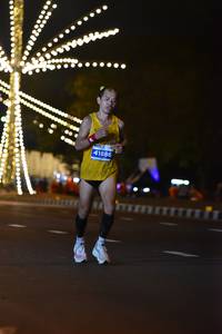 BIB: 0000, 41367, 40449
                            <button type="button" onclick="openModal(13899406)" class="btn btn-primary btn-sm float-right btn-popup" data-toggle="modal" data-target=".modal-high-quality">
                        <i class="fas fa-shopping-cart"></i> Add to Cart
                    </button>
                                            <button type="button" onclick="isThisMe(13899406, true)" class="btn btn-success btn-sm float-right btn-popup btn-isme hidden" data-toggle="tooltip" data-placement="bottom" title="นี่คือรูปของคุณใช่ไหม คลิกที่นี่เพื่อเอาเข้าอัลบั้ม">
                        <i class="fas fa-plus"></i> Add to album
                    </button>
                    <button type="button" onclick="isThisMe(13899406, false)" class="btn btn-warning btn-sm float-right btn-popup btn-isnotme hidden">
                        <i class="fas fa-ban"></i> Remove from album
                    </button>