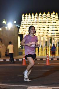BIB: 4106
                            <button type="button" onclick="openModal(14022091)" class="btn btn-primary btn-sm float-right btn-popup" data-toggle="modal" data-target=".modal-high-quality">
                        <i class="fas fa-shopping-cart"></i> Add to Cart
                    </button>
                                            <button type="button" onclick="isThisMe(14022091, true)" class="btn btn-success btn-sm float-right btn-popup btn-isme hidden" data-toggle="tooltip" data-placement="bottom" title="นี่คือรูปของคุณใช่ไหม คลิกที่นี่เพื่อเอาเข้าอัลบั้ม">
                        <i class="fas fa-plus"></i> Add to album
                    </button>
                    <button type="button" onclick="isThisMe(14022091, false)" class="btn btn-warning btn-sm float-right btn-popup btn-isnotme hidden">
                        <i class="fas fa-ban"></i> Remove from album
                    </button>